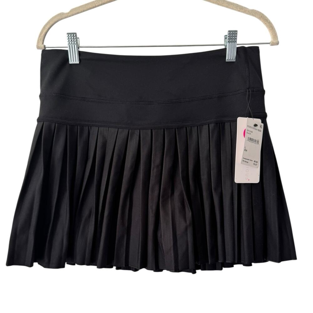 NWT Yogalicious Lux Match Made Black Pleated Pull On Tennis Skort Size Large